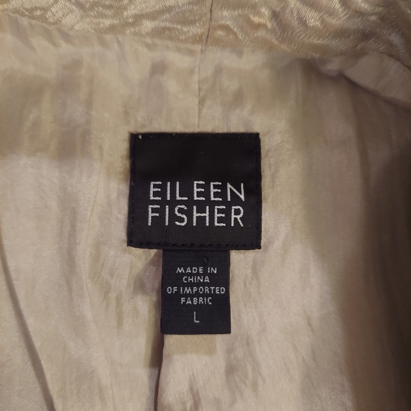 Eileen Fisher silk quilted champagne lightweight coat - Picture 9 of 10